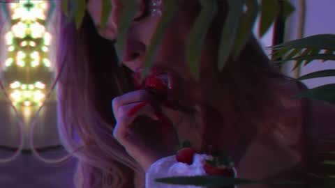 Snapshot of alvuwka chatting on 03-20-26, 06:51 Alvuwka online show from 03-20-26, 06:51