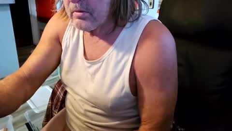 Snapshot of alwayshard4u1 chatting on 02-03-26, 05:49 alwayshard4u1 online show from 02-03-26, 05:49