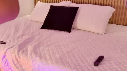 aly_leee online show from 04-14-26, 12:00