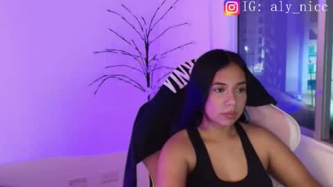 Snapshot of aly_nicc chatting on 02-25-26, 01:15 Aly online show from 02-25-26, 01:15