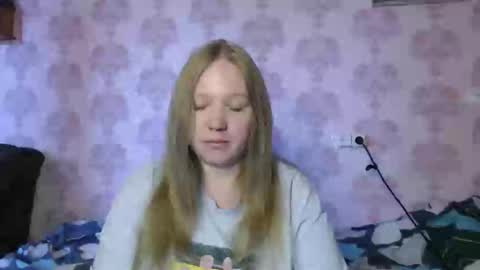 alya764770 online show from 06-05-26, 07:14
