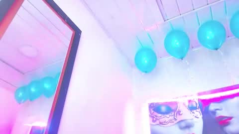   online show from 02-12-25, 12:58