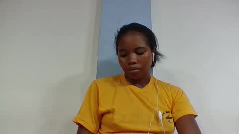 alydie7 online show from 04-19-26, 06:10
