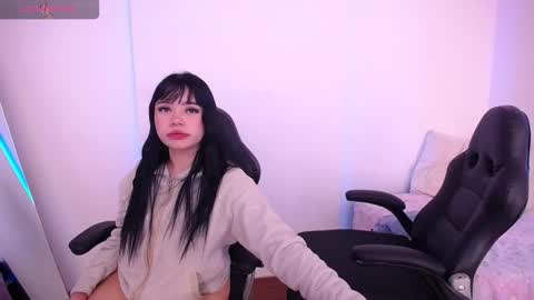 Snapshot of alydolly_ chatting on 02-12-26, 05:24 Aly Dolly online show from 02-12-26, 05:24