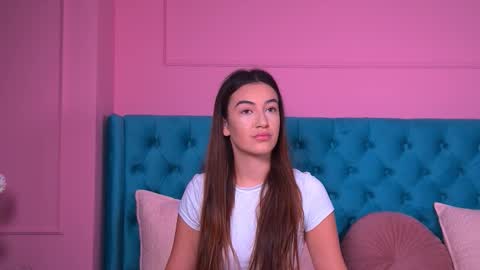 Anna online show from 09-28-25, 03:28