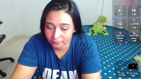 Alyson online show from 12-22-24, 04:39