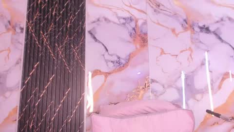 alyson__a online show from 04-16-26, 03:35