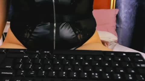 Alyssa online show from 07-07-26, 06:47