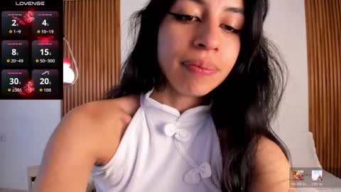 Snapshot of alyssabeauty_ chatting on 05-30-26, 08:06 alyssabeauty_ online show from 05-30-26, 08:06