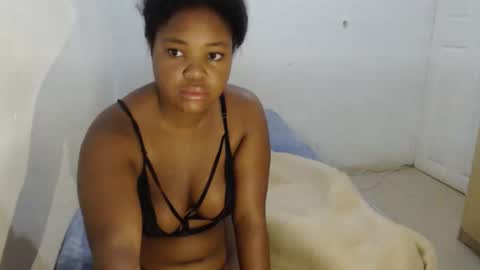 Snapshot of alyssabrownx chatting on 03-04-26, 02:39 alyssabrownx online show from 03-04-26, 02:39