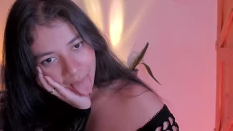 Snapshot of alyssagreen_ chatting on 02-26-25, 12:16 Im AlyssaLovense is ActiveMy pleasure is in your handsPrivate is Open online show from 02-26-25, 12:16