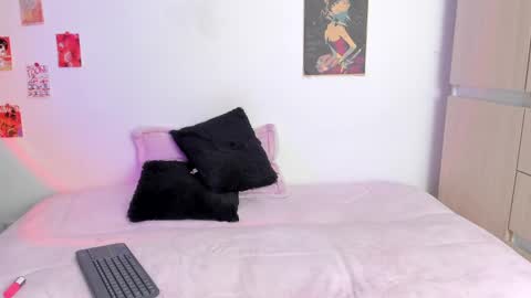    online show from 03-06-25, 10:15