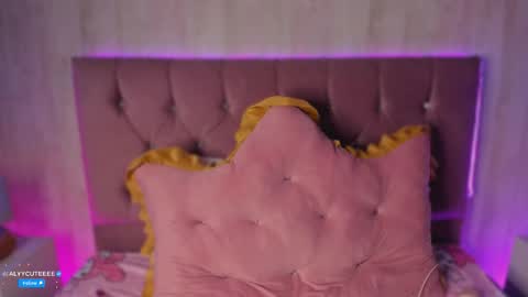 Snapshot of alyy_cut3 chatting on 03-13-26, 08:26 Alyy online show from 03-13-26, 08:26