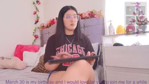 Isabella online show from 03-29-26, 08:09
