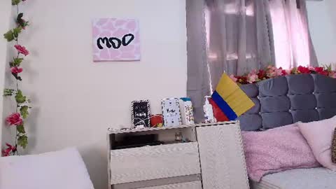 Snapshot of amabella_w chatting on 07-03-26, 06:25 Isabella online show from 07-03-26, 06:25