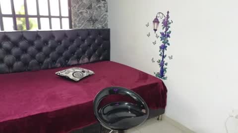Snapshot of amada_victoria_milf2026 chatting on 06-30-26, 04:19 victoria milf online show from 06-30-26, 04:19