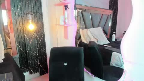 amaia_a online show from 05-16-26, 07:34