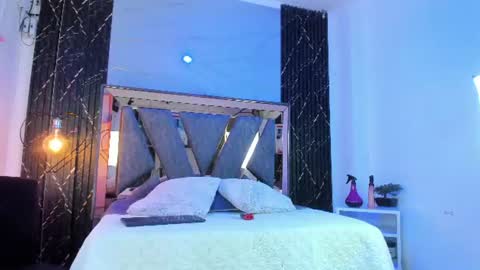 Snapshot of amaia_a chatting on 06-24-26, 07:24 amaia_a online show from 06-24-26, 07:24