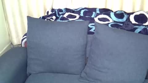 Snapshot of amala01 chatting on 12-21-25, 10:17 amala01 online show from 12-21-25, 10:17