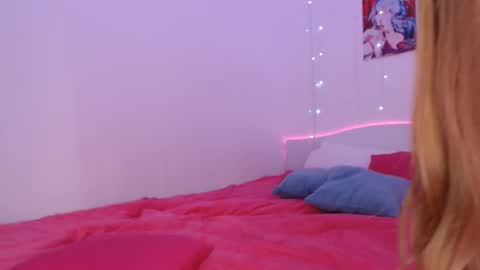 Alice online show from 02-10-25, 05:14