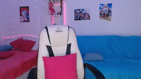 Alice online show from 02-24-25, 03:12