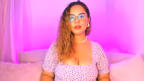 amalia bennet online show from 03-06-25, 09:53