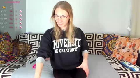 Amalia online show from 02-27-26, 09:53