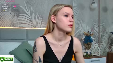 Amalia online show from 01-12-25, 01:05