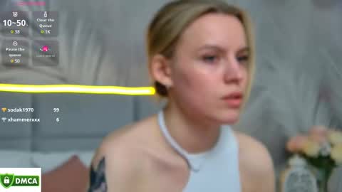 Amalia online show from 02-11-25, 07:48