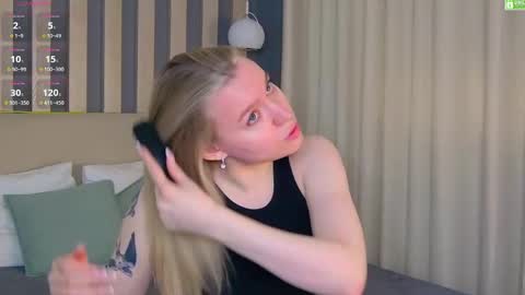 Amalia online show from 04-07-26, 01:11