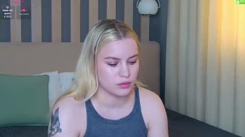 Amalia online show from 07-15-26, 01:49