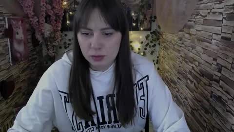 Snapshot of amanda_bright_ chatting on 10-18-25, 11:33 amanda_bright_ online show from 10-18-25, 11:33