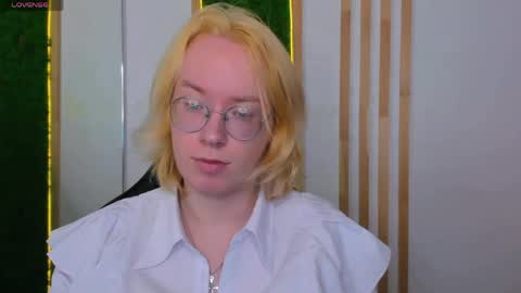 Hi im Amanda online show from 05-31-26, 01:07