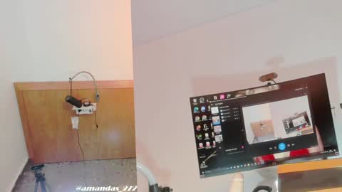 Snapshot of amanda_drawer27 chatting on 01-03-25, 01:58 amanda_drawer27 online show from 01-03-25, 01:58