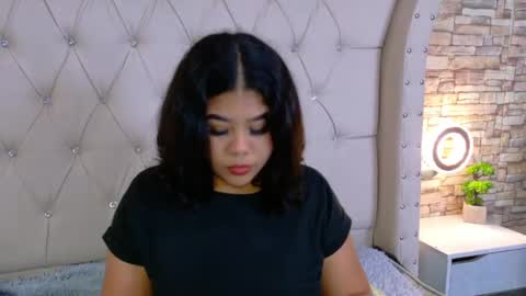 Amanda Moore online show from 04-28-26, 04:06