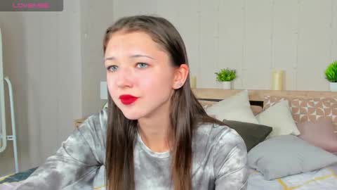 Snapshot of amanda_reedd chatting on 09-26-25, 07:56 Amanda online show from 09-26-25, 07:56
