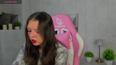 Snapshot of amanda_reedd chatting on 10-01-25, 01:00 Amanda online show from 10-01-25, 01:00