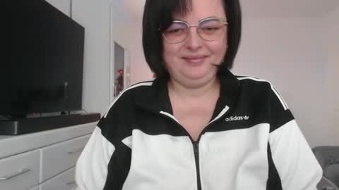Snapshot of amandamuller1982 chatting on 12-29-24, 10:12 Anda online show from 12-29-24, 10:12