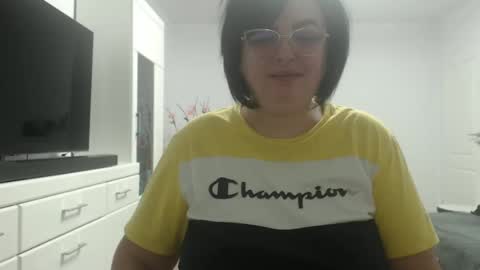 Snapshot of amandamuller1982 chatting on 02-05-25, 10:12 Anda online show from 02-05-25, 10:12