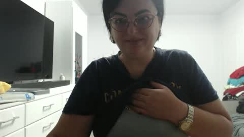 Snapshot of amandamuller1982 chatting on 09-17-25, 10:00 Anda online show from 09-17-25, 10:00