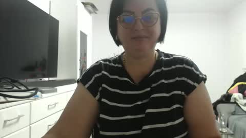 Snapshot of amandamuller1982 chatting on 10-18-25, 11:16 Anda online show from 10-18-25, 11:16