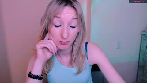 Amanda online show from 06-18-26, 09:14
