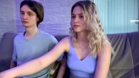 Snapshot of amandatalk chatting on 11-10-25, 06:56 amandatalk online show from 11-10-25, 06:56