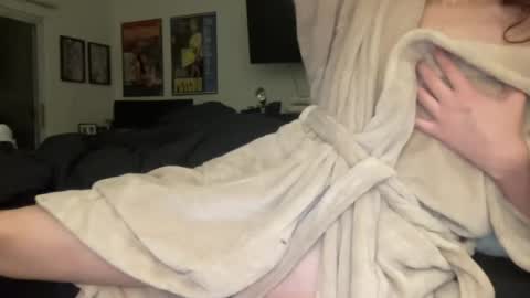 amandatrieshard online show from 07-29-26, 01:59