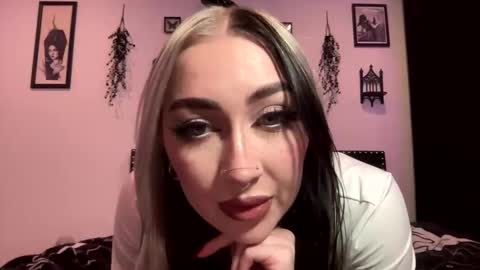 AmandaVamp online show from 12-04-25, 03:49