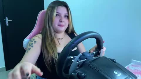 Snapshot of amandhaaa chatting on 06-22-26, 06:27 Amandha online show from 06-22-26, 06:27