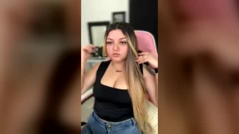 Snapshot of amandhaaa chatting on 07-19-26, 11:14 Amandha online show from 07-19-26, 11:14