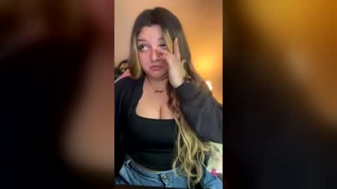 Snapshot of amandhaaa chatting on 07-26-26, 06:15 Amandha online show from 07-26-26, 06:15