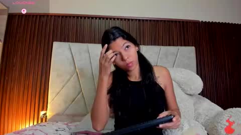 amara_brunet online show from 01-19-26, 01:15