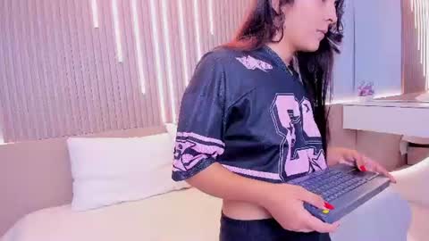      online show from 07-16-26, 03:23